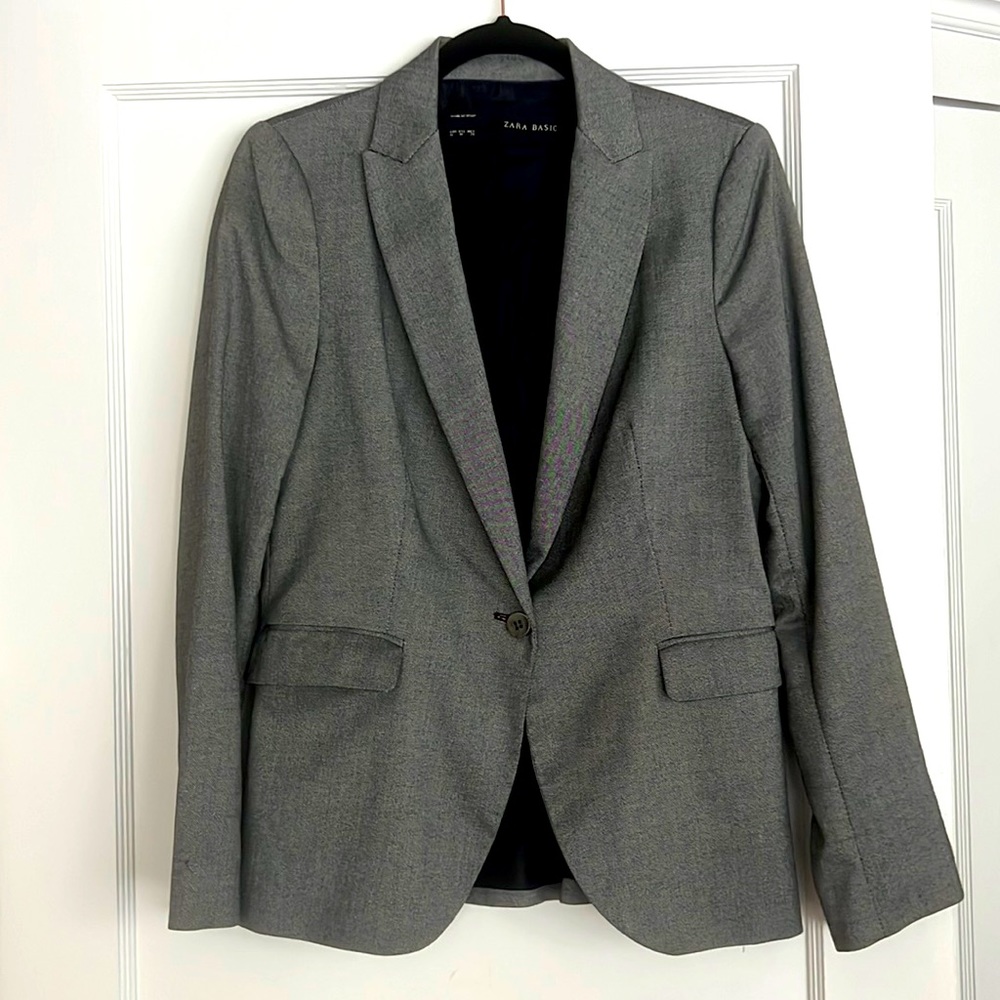 Zara blazer size M